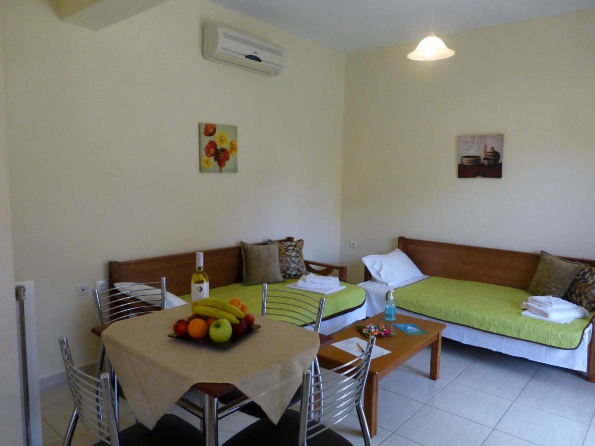 Pavloudis Apartments Psakoudia Bagian luar foto