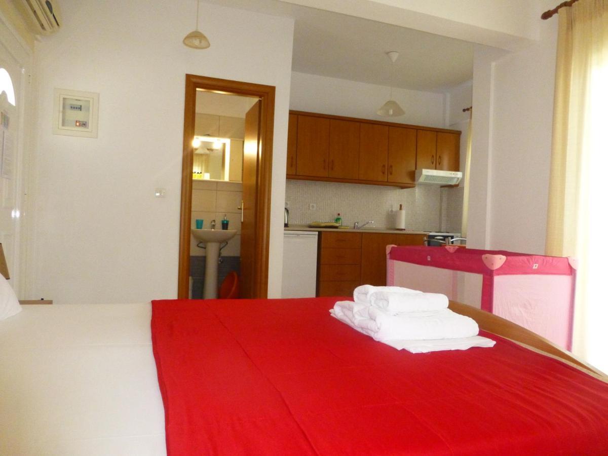 Pavloudis Apartments Psakoudia Bagian luar foto