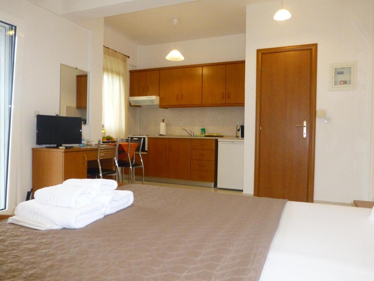 Pavloudis Apartments Psakoudia Bagian luar foto
